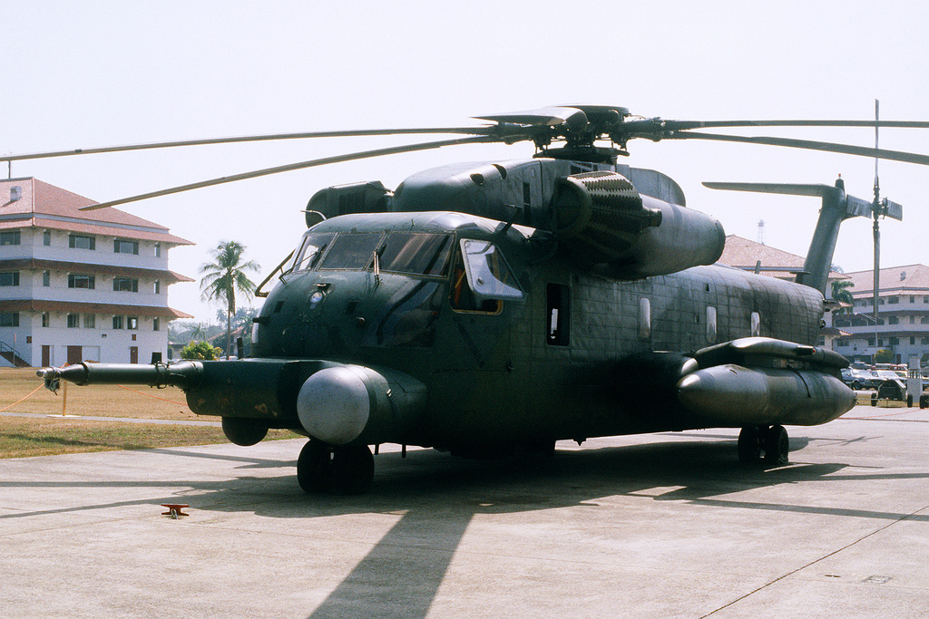 HH-53H PAVE LOW III HH-53H PAVE LOW III